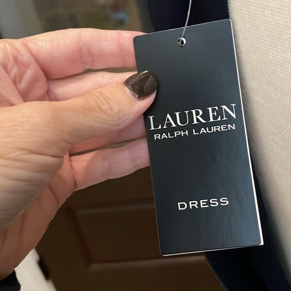 NWT Navy Lauren Ralph Lauren twist front dress. Size 6 - Picture 6 of 9